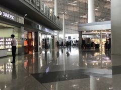 -日上免税店(三径路t3店)