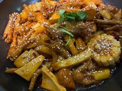 -徐记小怪兽肉蟹煲店(哈西万达金街店)