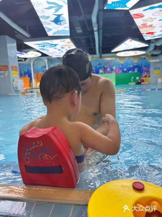 艾悠宝亲子游泳俱乐部图片