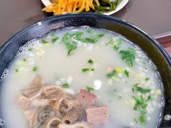 -万红路羊汤烧饼店(将台路店)