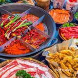 双重幸福直接拉！老居民楼吃火锅真的巨有感觉