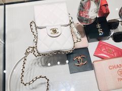 -CHANEL(恒隆广场店)