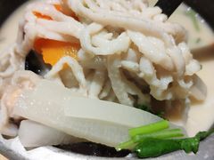石锅孖宝-渔米丰·广府鱼汤米线(光明广场店)