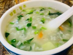 -强氏喜阿婆粥饼店(大众街店)