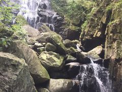 -藏龙百瀑风景区