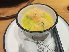 -帅巴人舅母子腊蹄民俗村