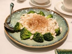 芙蓉蟹肉扒蘭花-晶荷轩(香港迪士尼乐园酒店)