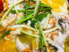 -山城外·非遗酸菜鱼(新都汇融店)