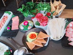 -捞王锅物料理(上海世茂广场店)