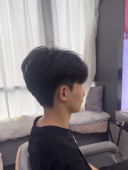 -藤野造型烫发染发