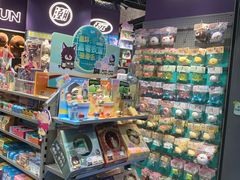 -潮品挚尚(五角场苏宁易购店)