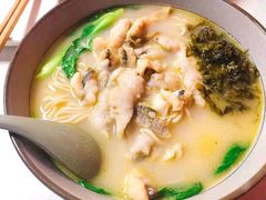 -明呈黄鱼面馆(斜土路店)