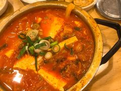 猪颈肉泡菜汤-金北顺大锅家(신사본점)