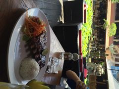 -Pundi Pundi Restaurant