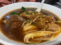 狮子头汤面-囿面传统制面馆(中央路店)