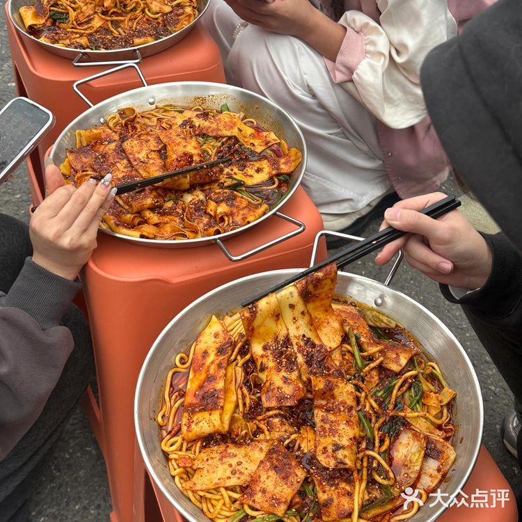 在长沙吃到的…巨扎实！谁懂这一口？||长沙吃