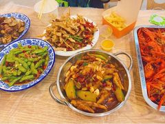 -江城燕子大排档(江汉路步行街店)