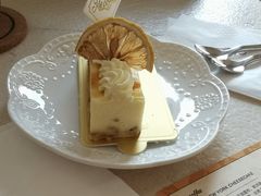 白玉卷-Me Coffee下午茶艺术空间