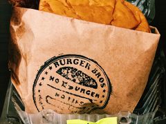 -BURGER BRO'S