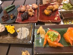 -俊屋料理·烧鸟·寿司·日泰融合菜(星际云汇店)