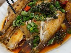 -洪霞餐馆