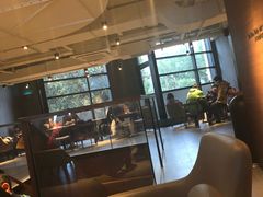 -星巴克(杭州湖滨银泰E区店)
