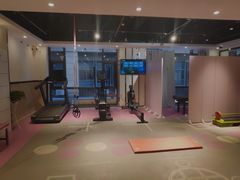 -思迈威健身(积玉桥万达店)