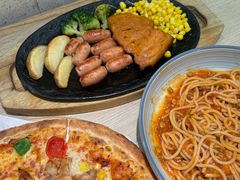 -卢家妈妈·西餐厨房(卜蜂中心店)