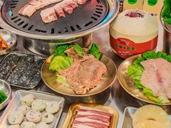 -灶边炉台·东北融合烤肉(南山店)