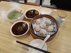 -鸡鸣汤包(罗廊巷店)