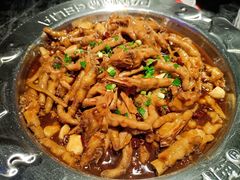 鸡爪煲-胖哥俩肉蟹煲(长沙高铁吾悦广场店)
