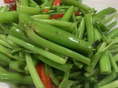 -香山湖渔家大院