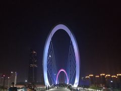 -南京眼步行桥