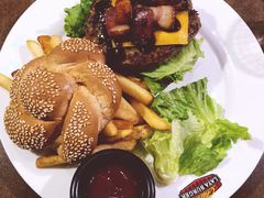 -HELLO 27 意面·沙拉·帕尼尼