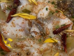 -渔语鱼酸菜鱼新川菜(来福士店)
