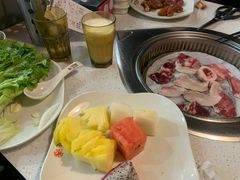 -佰烧海鲜烤肉火锅自助(世茂国际广场店)