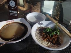 -万县面馆(高笋塘店)