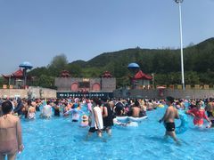 -汤山欢乐水世界