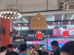 -刘姐啤酒鱼民族演艺餐厅(西街总店)