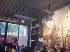 大堂-爆丼日式大排档(季华园店)