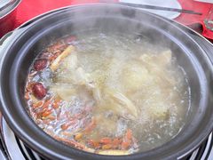 -花苑美食横琴生蚝火锅(拱北粤华路店)