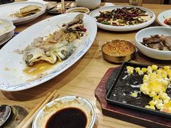 -青瓦餐厅·生鱼片·韩园烤肉(西塔店)