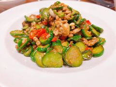 金钱瓜炒蛤蜊肉-宴小馆·小海鲜青岛菜(五四广场店)