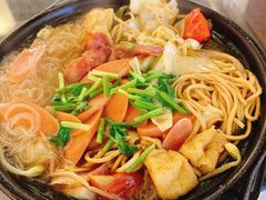 三鲜砂锅-小园春民间小吃铺(江宁黄金海岸店)