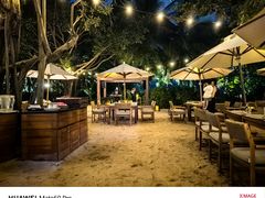 -三亚艾迪逊酒店·海滩烧烤 BARBACOA·现场乐队·浪漫晚餐·烧烤海鲜
