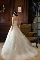 -南京宝娜嫁衣婚纱礼服馆(中央路店)
