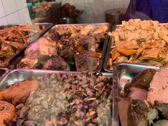 老店卤味展示-土门八珍烤鸡腊味店(土门老店)