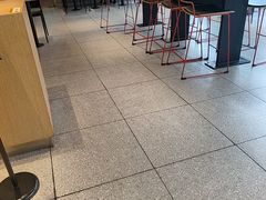 -麦当劳(四平路店)