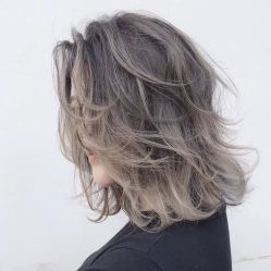 -HAIR HERE造型