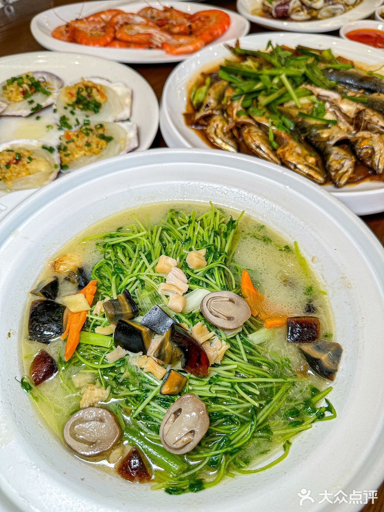 这是谁家的海鲜池，简直是杠杠的 [笑哭]